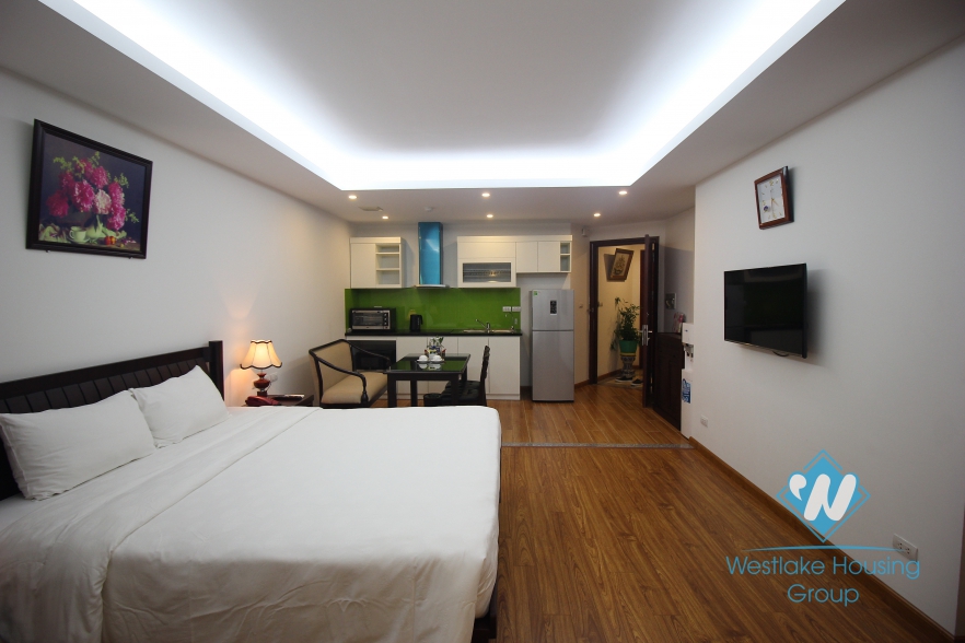 Unfurnished 6 storeys house for lease in Ba Dinh district